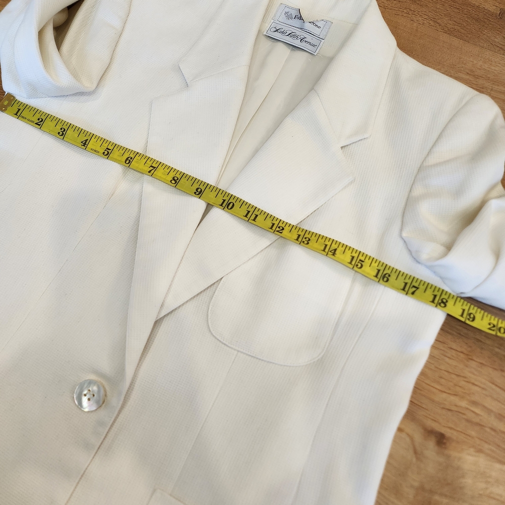 Vintage Evan Picone Saks Fifth Avenue White Formal Blazer Shell Button Accents - Picture 9 of 9